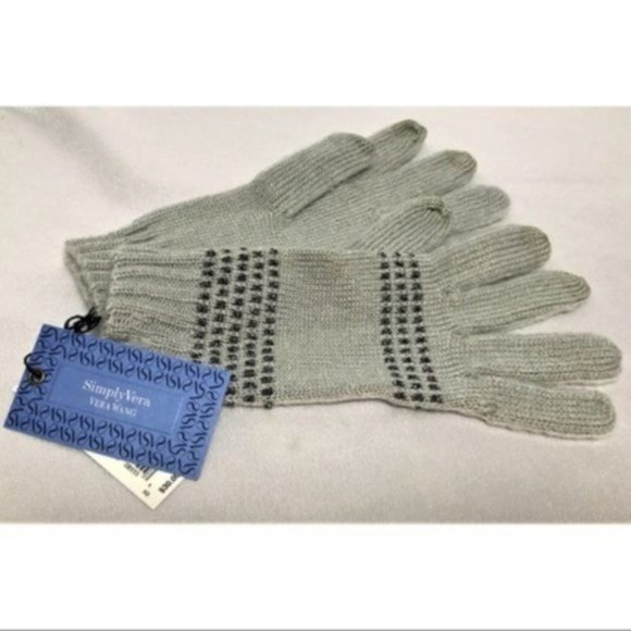 Simply Vera Texting Knit Gloves Gray Metallic Knit - Picture 6 of 8